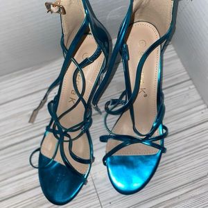 Turquoise Metallic Sandals Size 7